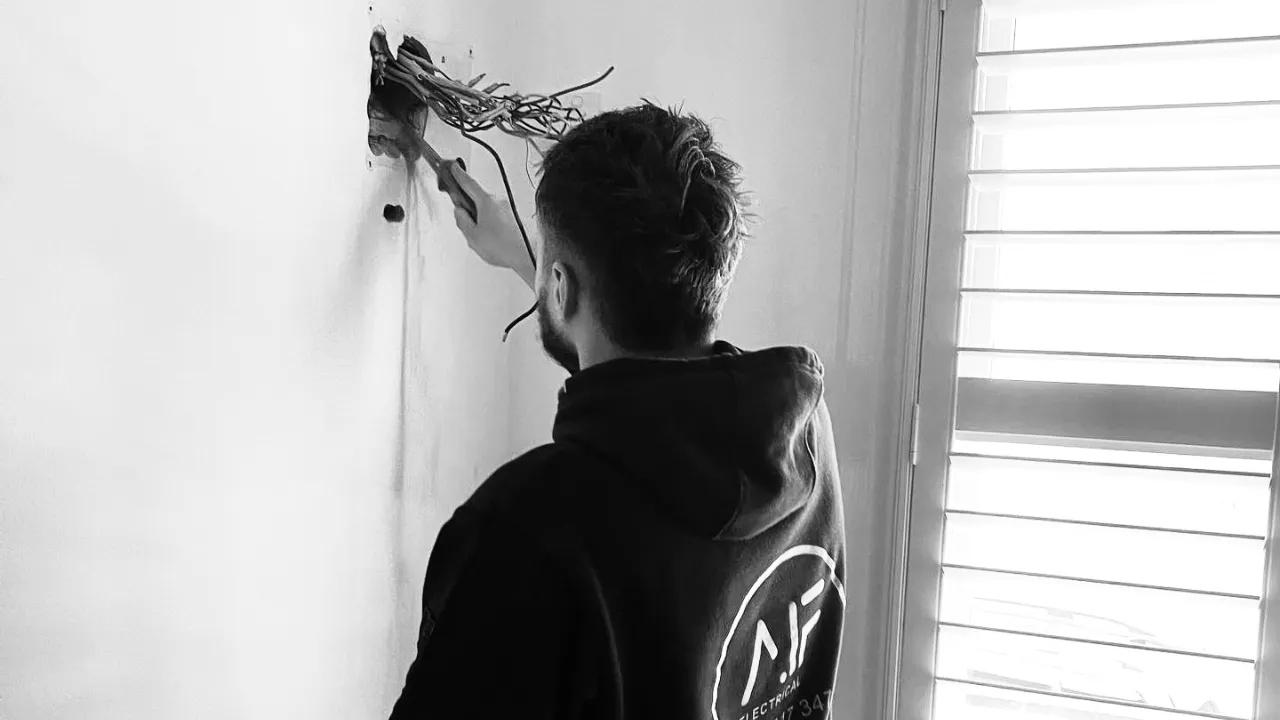AIF Electrical electrician working in Malvern